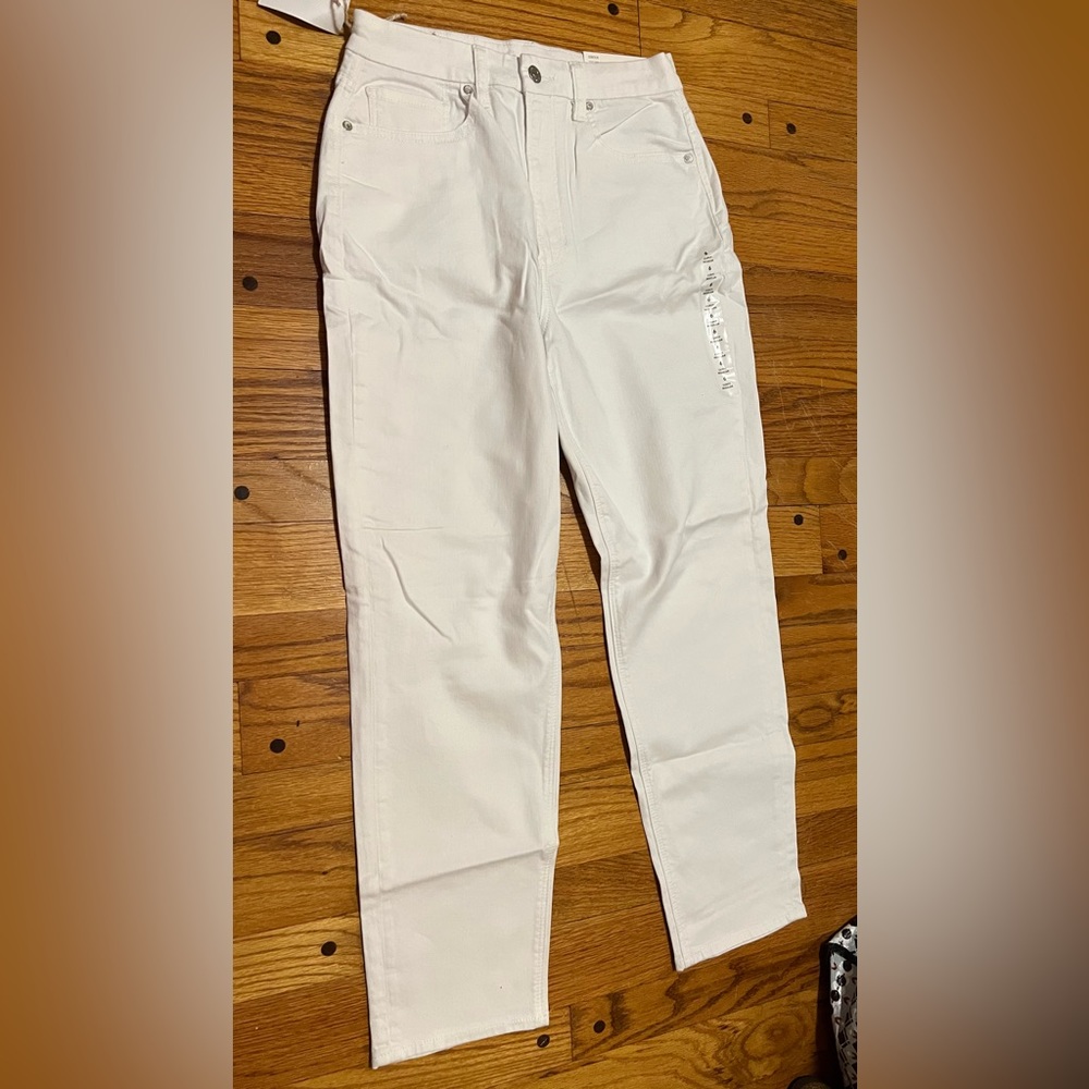 NEW NEVER WORN American Eagle curvy skinny jeans